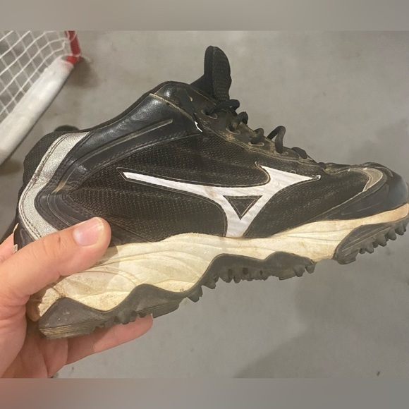 Mizuino baseball cleats Men’s  size 11.5. EUC - Picture 3 of 3